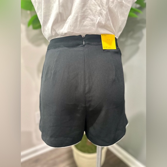 New Diane Von Furstenberg for Target Side Wrap Mini Skort black & white SMALL - Picture 2 of 11